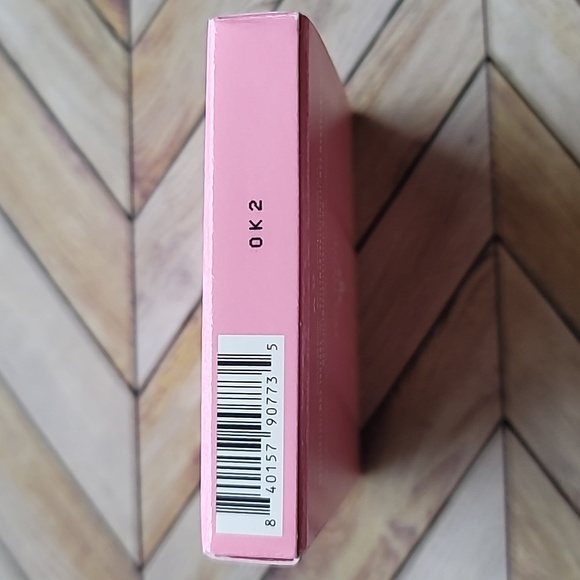 🌵 4/$20 Jeffree Star Make it Rain Eyeshadow Single Matte Green - Picture 4 of 5